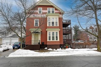 21 Harkness St Unit 1, Providence, RI 02909