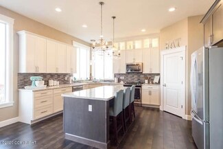 5065 E Loft Cir, Wasilla, AK 99654