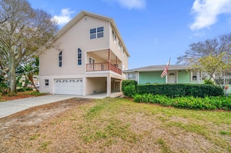 108 17th Ave, Indian Rocks Beach, FL 33785
