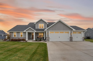 W6860 Design Dr, Greenville, WI 54942
