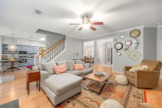 6 Heathstone Place, Spring, TX 77381