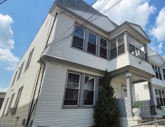 83 Grace St, Irvington, NJ 07111