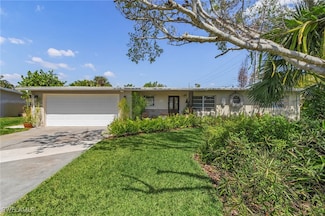 1575 Grace Ave, Fort Myers, FL 33901