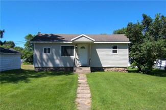 208 N 3rd St, Cornell, WI 54732