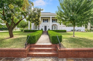 356 N Washington Ave, Fayetteville, AR 72701