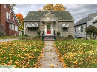 904 Sparrow Ave, Lansing, MI 48910