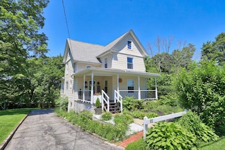 92 Clematis Ave, Waterbury, CT 06708