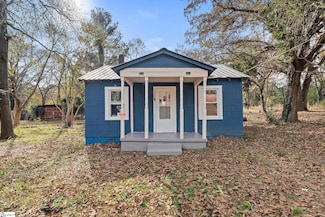 114a Simpson St, Iva, SC 29655