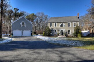 544 Marstons Ln, Yarmouth Port, MA 02675