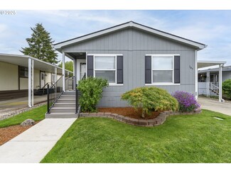 4155 NE Three Mile Ln Unit 107, McMinnville, OR 97128