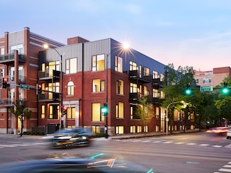 1550 W Monroe St Unit 402, Chicago, IL 60607