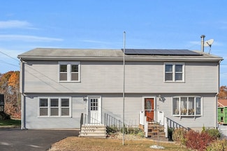 55 4th St, Worcester, MA 01602