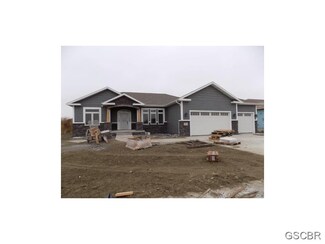 517 Kingston Cir, Sergeant Bluff, IA 51054