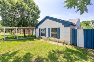 919 Brae Loch Dr, Dallas, TX 75217