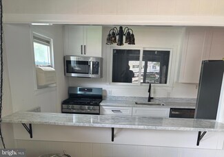 1018 5th St, Laurel, MD 20707