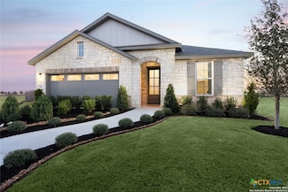 2705 Nueva Cordova, Seguin, TX 78155
