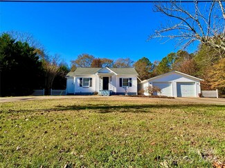 1748 Chase High Rd, Forest City, NC 28043
