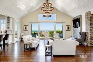 2321 N Towerview Ln, Boise, ID 83702