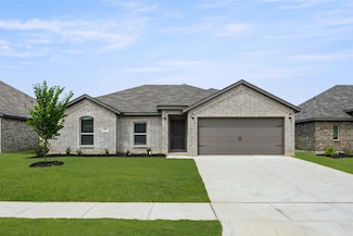 2612 Streamside Dr, Burleson, TX 76028