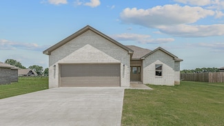 244 Quincy Cir, Trumann, AR 72472