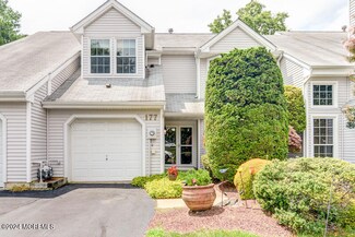 177 Primrose Ln, Freehold, NJ 07728