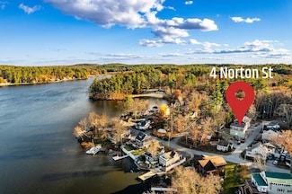 4 Norton St, Amherst, NH 03031
