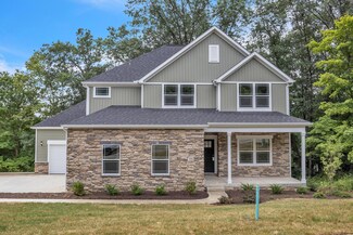 373 Laurel Oaks Ln, Heath, OH 43056