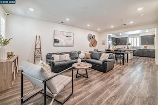 127 Apricot St, Livermore, CA 94551