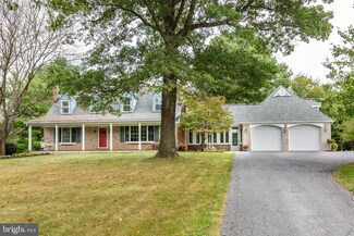 2708 Sams Creek Rd, New Windsor, MD 21776