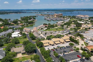412 Short Circuit, Horseshoe Bay, TX 78657