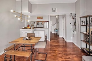 341 Monmouth St Unit 410D, Jersey City, NJ 07302