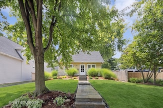 4504 Saratoga Ave, Downers Grove, IL 60515