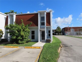 606 NW 107th Ave Unit 11B, Miami, FL 33172