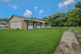 374 Woodbridge Dr Unit A, Ridge, NY 11961