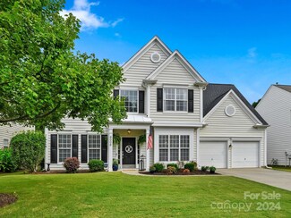 8006 Noland Woods Dr, Charlotte, NC 28277