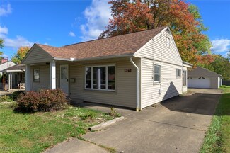 925 Ohio Ave, Mc Donald, OH 44437