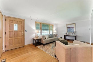 7501 Elliot Ave S, Richfield, MN 55423