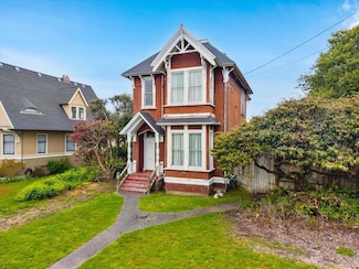 1111 B St, Eureka, CA 95501