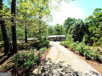 328 Kelly Creek Rd, Waco, GA 30182