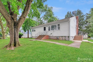 30 Lafayette Ave, Somerset, NJ 08873