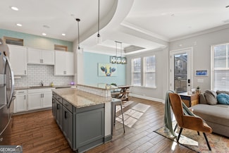 204 Dellwood Dr SE, Smyrna, GA 30080