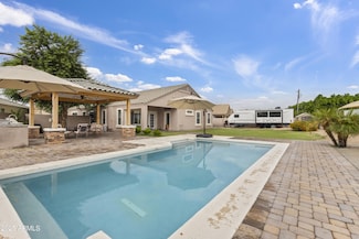 5775 N 72nd Dr, Glendale, AZ 85303