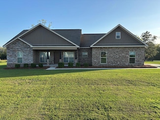 3390 Pansey Rd, Ashford, AL 36312