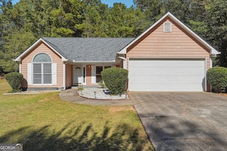 439 River Chase Dr, Athens, GA 30605