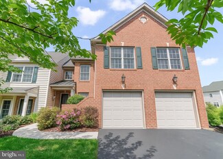 1610 Mendenhall Dr, Mechanicsburg, PA 17050
