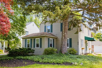 606 Eastmoor Blvd, Columbus, OH 43209