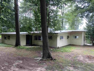 1965 Lalonde Rd, East Jordan, MI 49727
