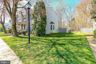 6346 Chimney Wood Ct, Alexandria, VA 22306