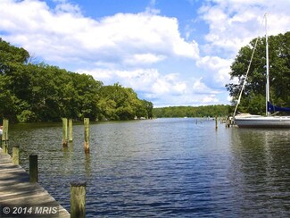 2335 Cape Leonard Dr, Saint Leonard, MD 20685