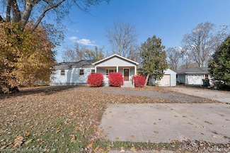 41190 Savage Rd, Belleville, MI 48111